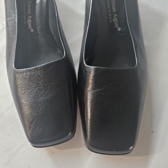 Etienne Aigner Classic Black Loafers - Picture 7 of 7